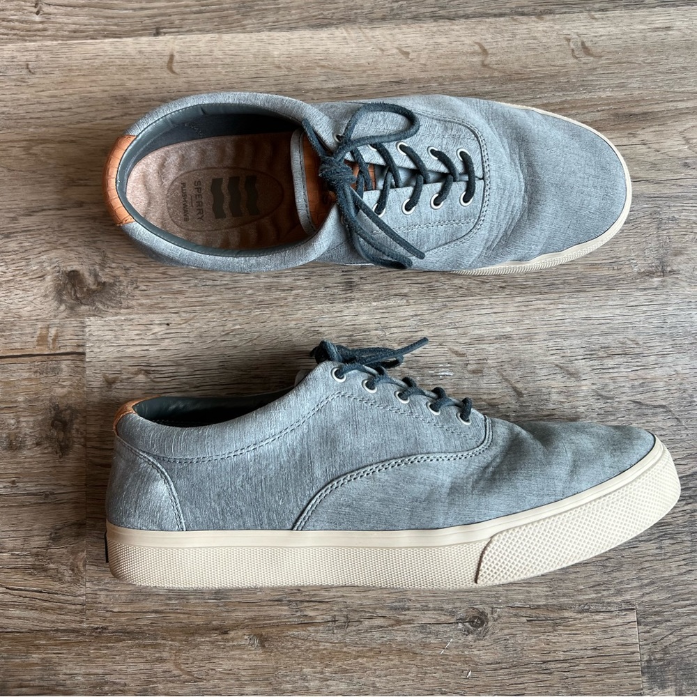 Barely Worn Sperrys - image 4